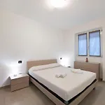 דירה 2 *